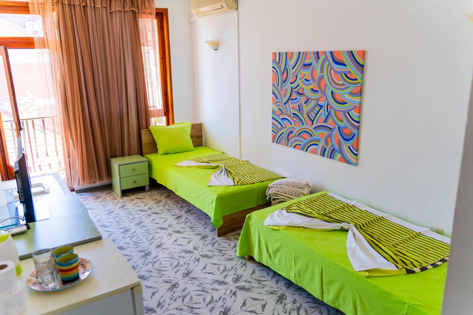 Hotel Family House Katerini Nesebar Esterno foto